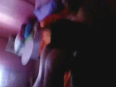 سینگ سنہرے بالوں والی چہرے پر کریم افلام سکس روسی ہو جاتا ہے