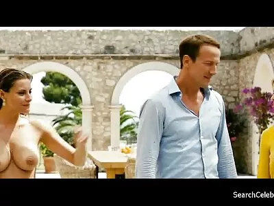 جال میں افلام سکس روسی گرنے کا شبہ