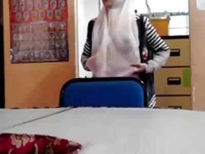 جولیا این کرس فلش میٹ روسی سکسی کے لیے پہنچ گئی۔