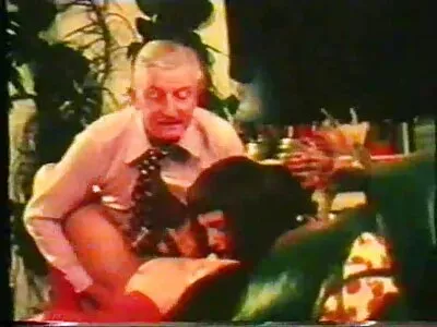 گرم، شہوت انگیز، سکس با دختر روسی سنہرے بالوں والی عورت اپنے مالک کو چود رہی ہے