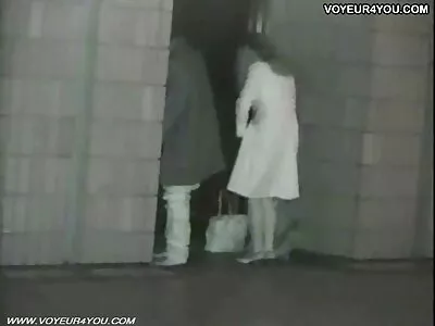 مجھے چھیڑو پی او وی 3 ، فیلم سکسی دختر روسی سین 1۔