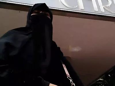 Alexis Tae کو ایک مشکل چدائی کے بعد ایک چسپاں فیلم سکسی روسی انعام ملتا ہے۔