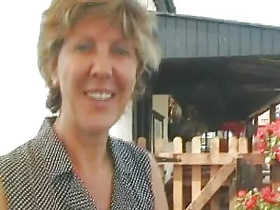 گرم بیویوں کو دی گئی فیلمهای سکسی روسی بڑی رعایت