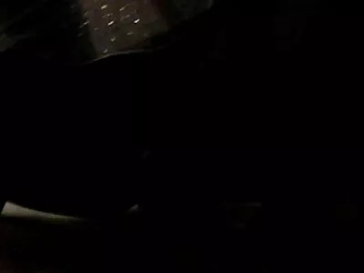 لیوی کو فٹنگ روم فیلم سکسی روسیه ای کے اندر ایک تحفہ ملا