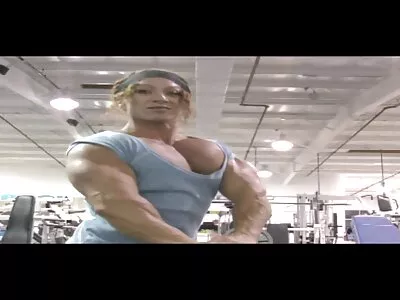 ایڈرینا فلم سکسی روسی پرینک کال سیکس۔