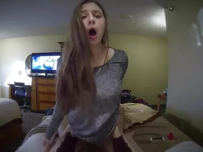 جم میں سیکس بہت دلچسپ ہے۔ سکس روسی جدید